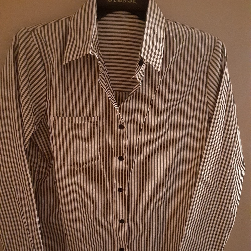 Woman shirt